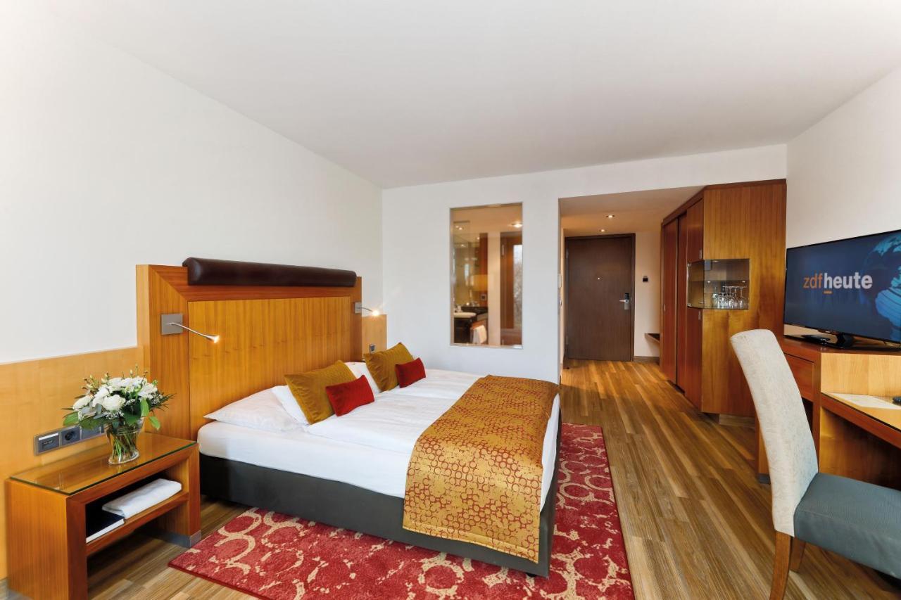 Favorite Parkhotel Mainz Room photo