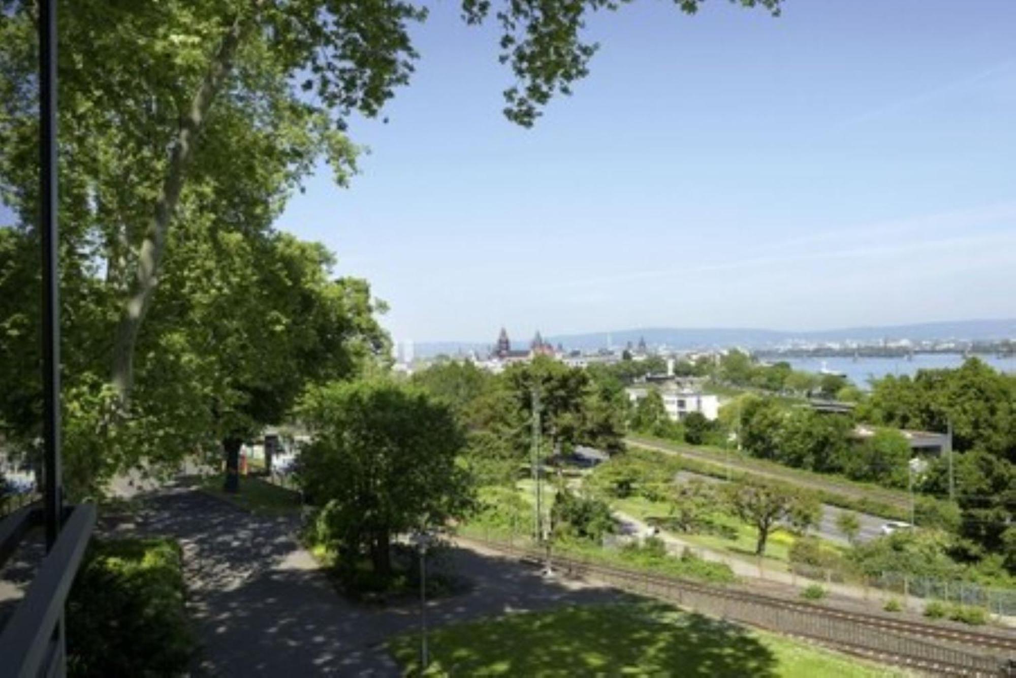 Favorite Parkhotel Mainz Exterior photo