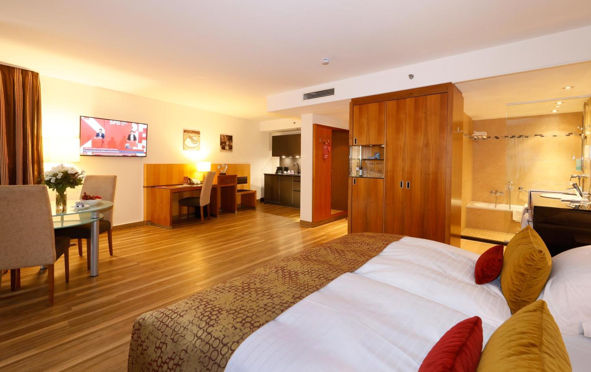 Favorite Parkhotel Mainz Exterior photo